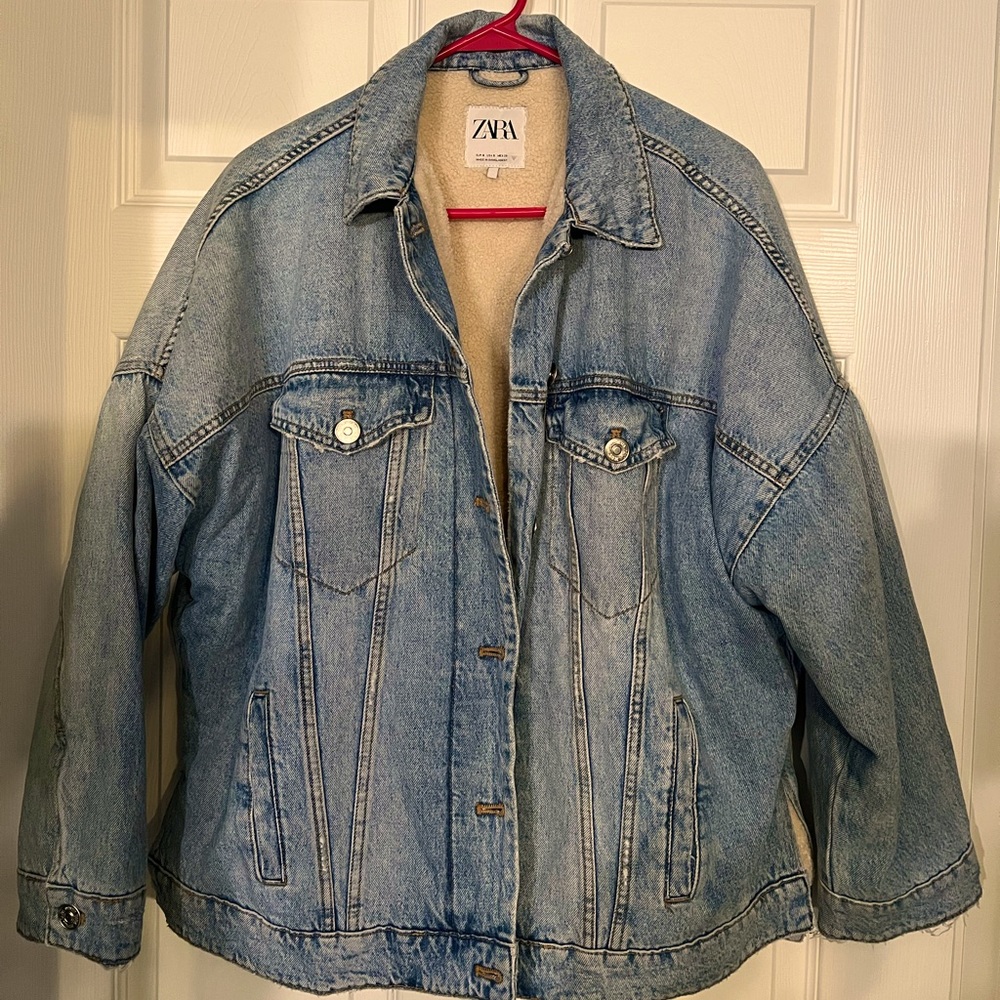ZARA Oversized Denim Jacket lined with Sherpa
